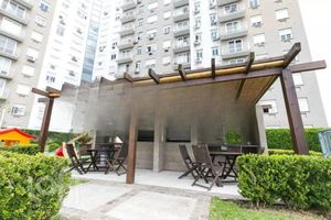 Image 19 - 885417