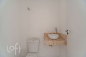 Image 11 - 885428