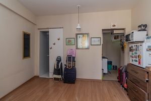 Image 3 - 885481