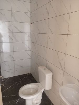 Image 7 - 885483