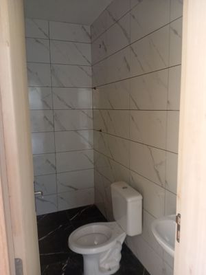 Image 7 - 885484