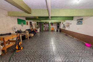 Image 38 - 885486