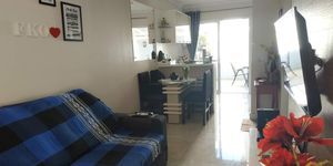 Image 1 - 885492