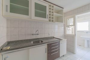 Image 9 - 885518