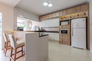 Image 14 - 885519