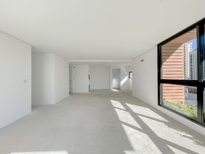 Image 5 - 885521