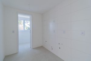 Image 18 - 885522
