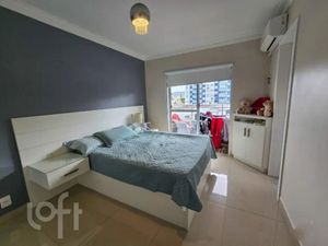 Image 8 - 885530
