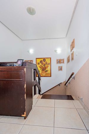 Image 17 - 885533