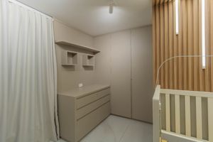 Image 34 - 885567