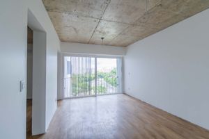 Image 1 - 885594