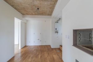 Image 3 - 885594