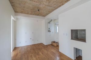 Image 4 - 885594