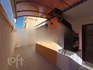 Image 8 - 885597