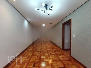 Image 1 - 885602