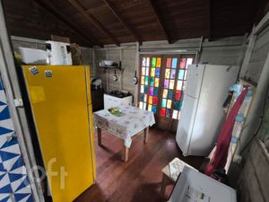 Image 8 - 885604