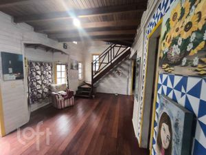 Image 4 - 885604
