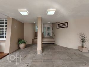 Image 15 - 885611