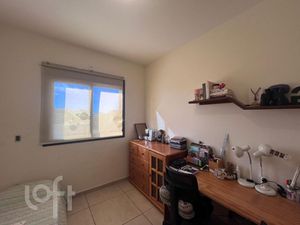 Image 4 - 885613