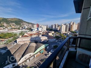 Image 18 - 885617