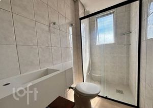 Image 9 - 885618