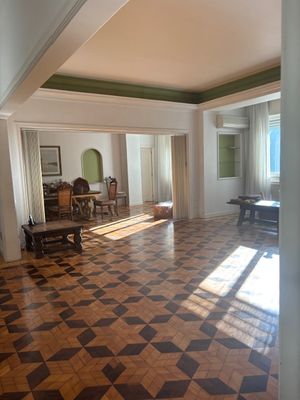Image 7 - 885620