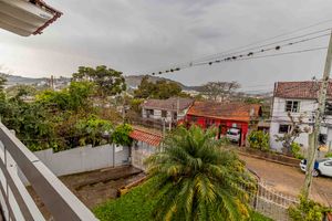 Image 16 - 885622