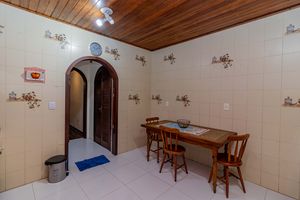 Image 32 - 885622