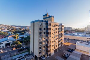 Image 8 - 885626