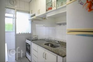 Image 3 - 885628