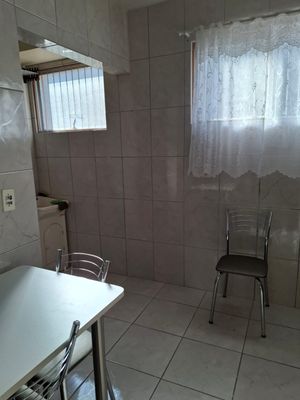 Image 9 - 885632