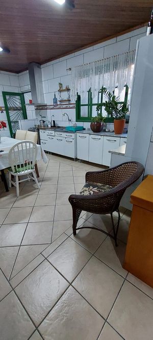 Image 7 - 885640