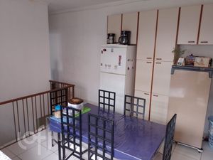 Image 16 - 885641