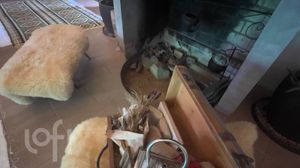 Image 32 - 885643