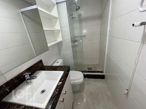Image 10 - 885645