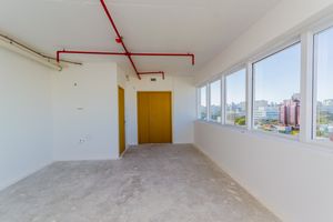 Image 73 - 885649