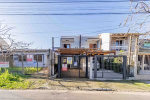 Image 34 - 885650