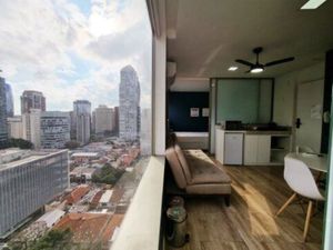 Image 1 - 885653