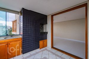 Image 2 - 885655
