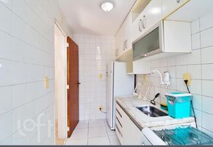Image 3 - 885662