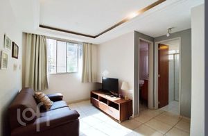 Image 10 - 885662