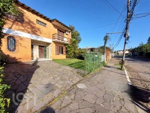 Image 43 - 885702