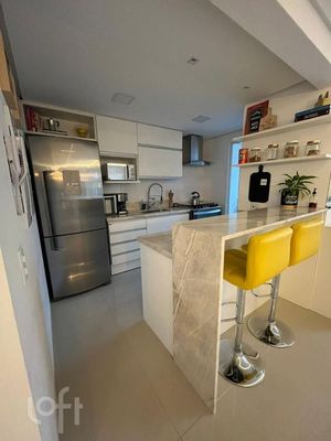Image 8 - 885709