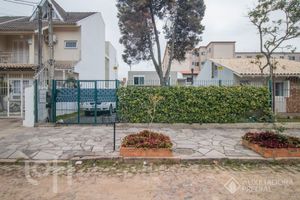 Image 30 - 885713