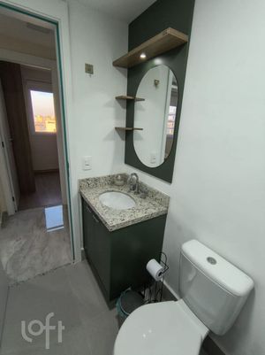 Image 9 - 885720