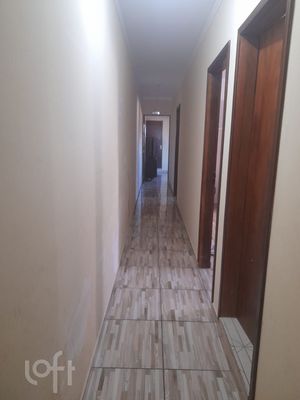 Image 9 - 885722