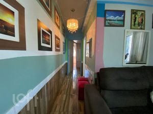 Image 9 - 885744