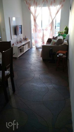 Image 22 - 885746