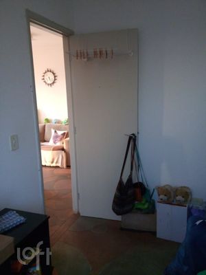 Image 7 - 885746