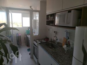 Image 2 - 885748